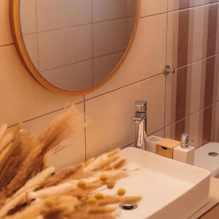 Holiday home Iviskos Lux