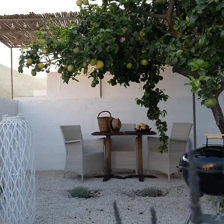 Iviskos Lux * Apollonia (Sifnos)