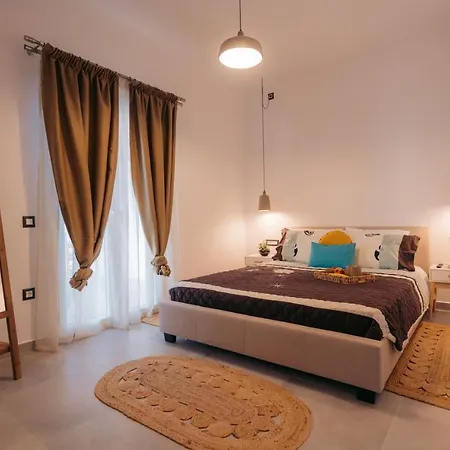 Iviskos Lux Apollonia (Sifnos)